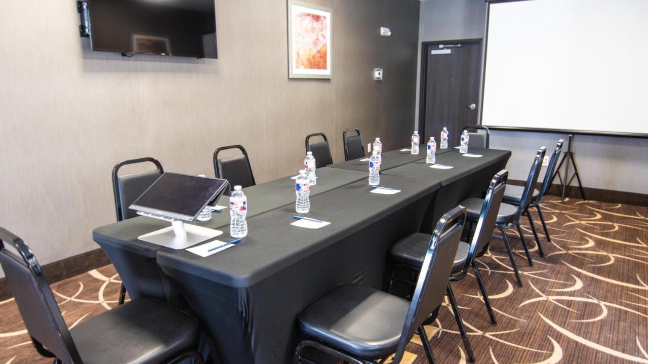 Comfort Suites Near Sam Houston Race Park Zewnętrze zdjęcie