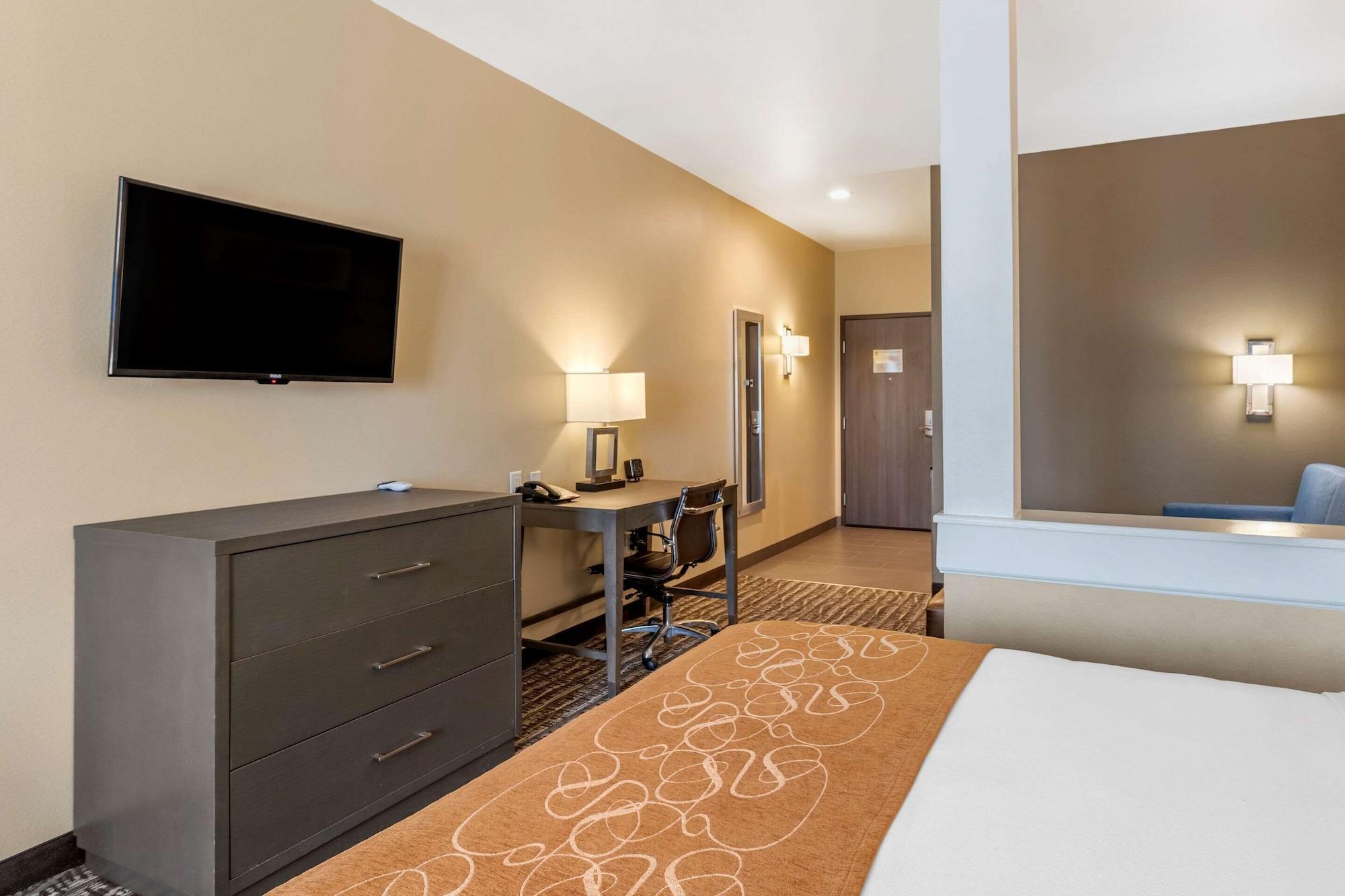 Comfort Suites Near Sam Houston Race Park Zewnętrze zdjęcie