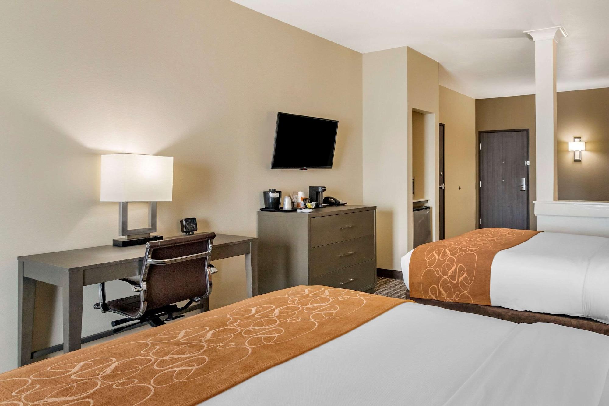 Comfort Suites Near Sam Houston Race Park Zewnętrze zdjęcie